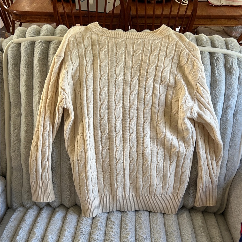 Woman’s Cream Cable Knit Sweater